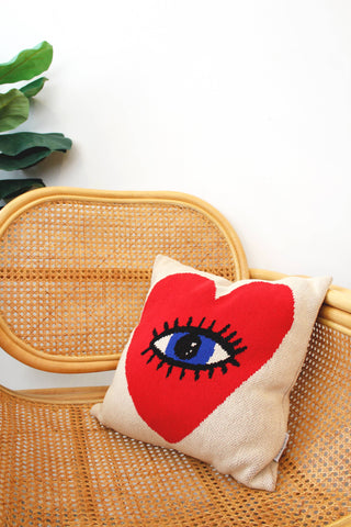 Heart Eye Knit Pillow
