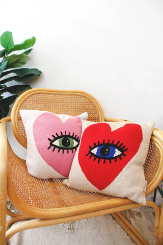 Heart Eye Knit Pillow