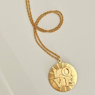 LOVE pendant Necklace