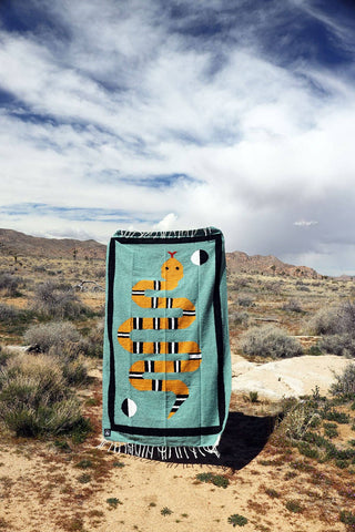 La Víbora "Mountain King" - Handwoven Throw Blanket Made in Mexico!