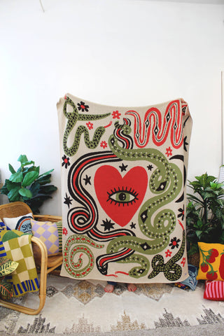 Gucci Meets Comme des Garçons PLAY Throw!
