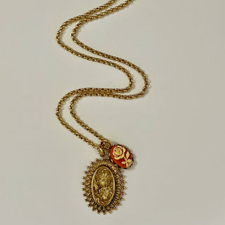 Rose Necklace - So Pretty!